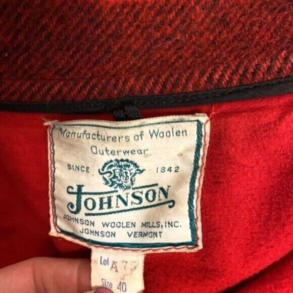 Vintage Johnson Mens Red Black Plaid Wool Hunting Jacket With Hood Multiple Pock - Picture 13 of 14